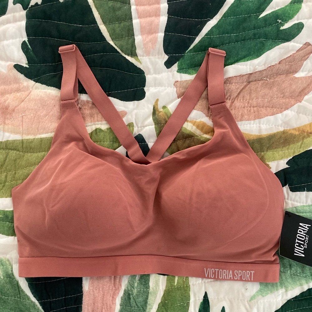 NEW Victoria’s Secret Medium Support Sports Bra 36D~36D Sports Bra Pink Wick